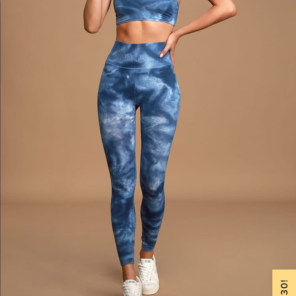 Good Karma Blue Tie-Dye High-Rise Leggings XS/S